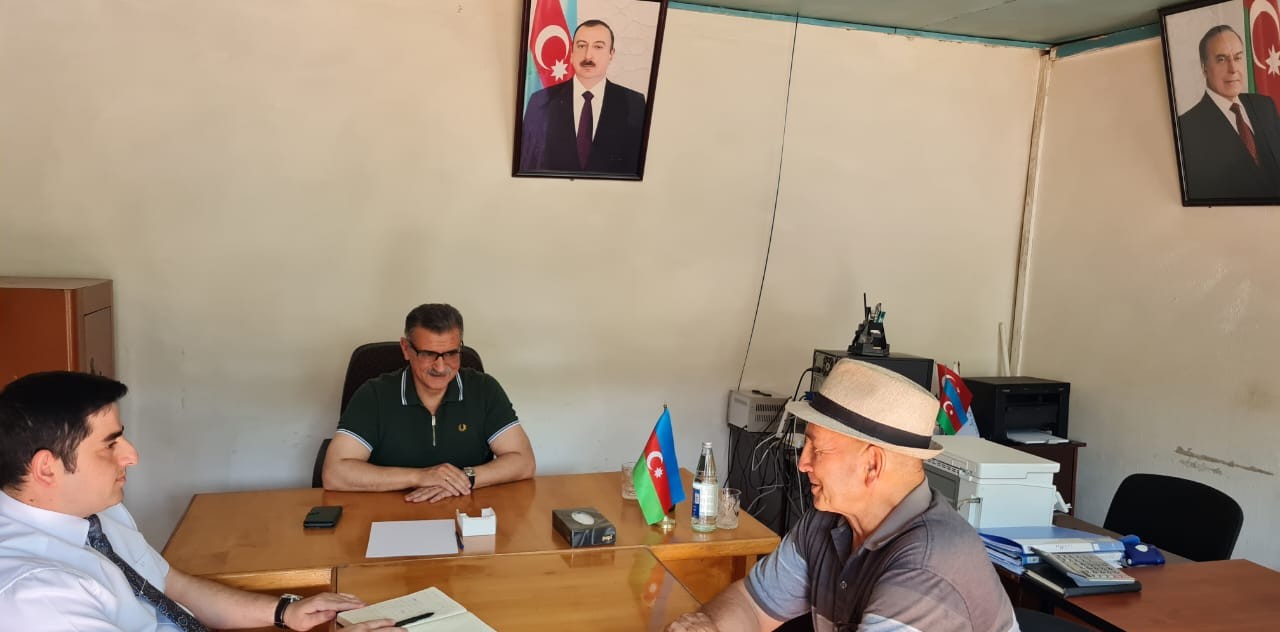  Mr.Novruz Aslanov, the President of the Azerbaijan Red Crescent Society and a member of the National Parliament, received citizens in the Ismayilli district