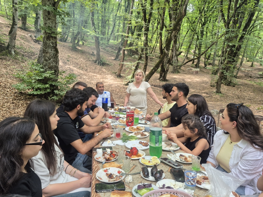 AzQAC Sumqayıt Regional Mərkəzin kollektivi Beynəlxalq Gənclər gününü qeyd edib AzQAC Sumqayıt Regional Mərkəzin kollektivi Beynəlxalq Gənclər gününü qeyd edib
