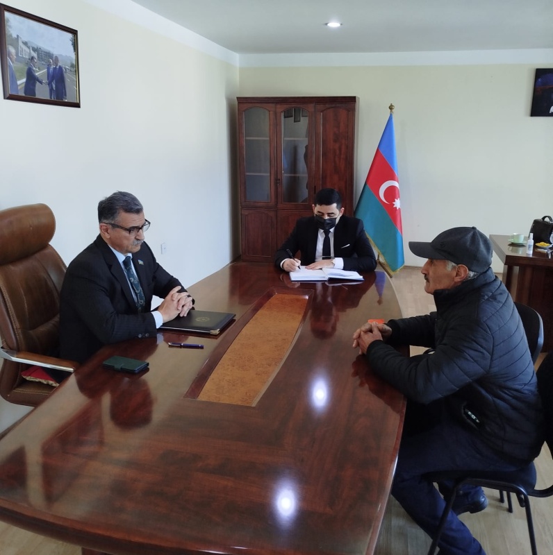  The president of the Azerbaijan Red Crescent Society, Member of Parliament Dr. Novruz Aslanov, held another meeting with his voters